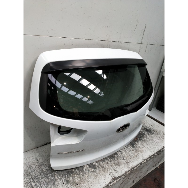 Recambio de porton trasero para kia sportage referencia OEM IAM   5P