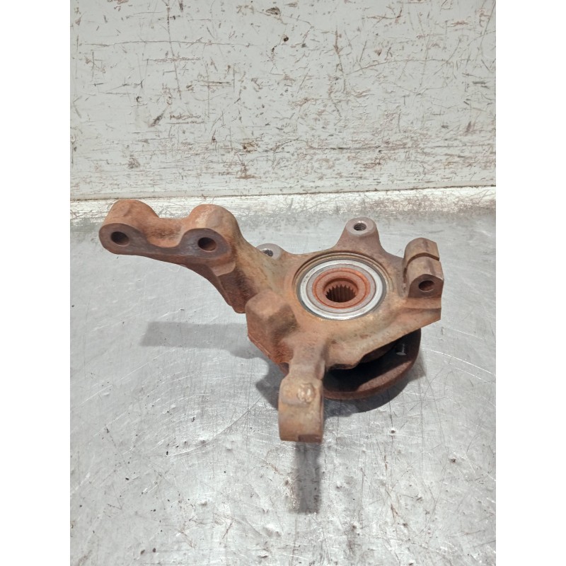 Recambio de mangueta delantera izquierda para renault clio ii fase i (b/cbo) referencia OEM IAM   