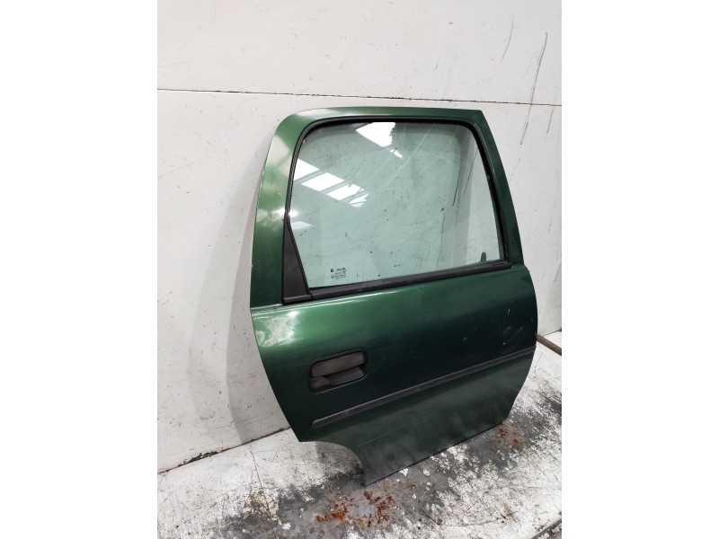 Recambio de puerta trasera derecha para opel corsa b referencia OEM IAM   5P