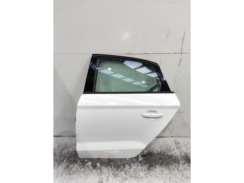 Recambio de puerta trasera izquierda para audi a3 sedán (8vm) referencia OEM IAM   