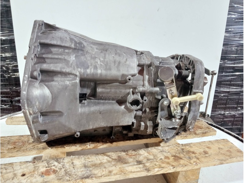 Recambio de caja cambios para mercedes vito (w639) basic, combi referencia OEM IAM 716652 639260240071665200761218 