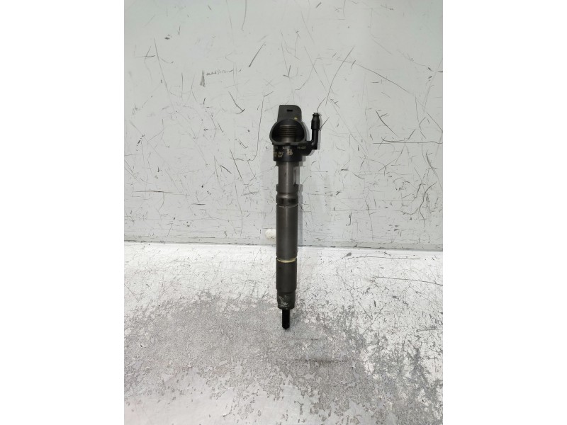 Recambio de inyector para mercedes sprinter ii james cook (906) referencia OEM IAM 0445115069 A646070150611 