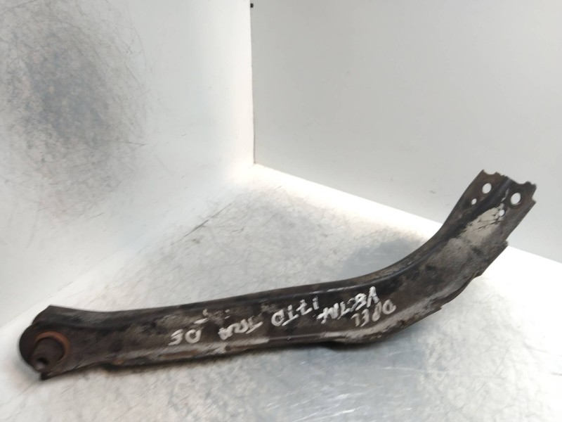 Recambio de tirante trasero derecho para opel vectra b berlina básico referencia OEM IAM    Recambio de tirante trasero derecho para opel vectra b berlina básico referencia OEM IAM