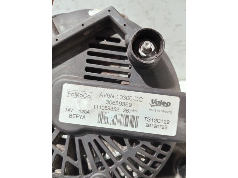 Recambio de alternador para ford fiesta (cb1) referencia OEM IAM AV6N10300DC 30659389 2612672B