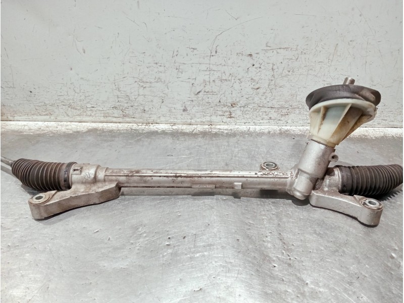 Recambio de cremallera direccion para ford fiesta (cb1) referencia OEM IAM 06281500  