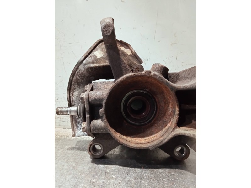 Recambio de mangueta delantera izquierda para fiat ducato caja cerrada 11 (desde 03.02) referencia OEM IAM 1336634080  