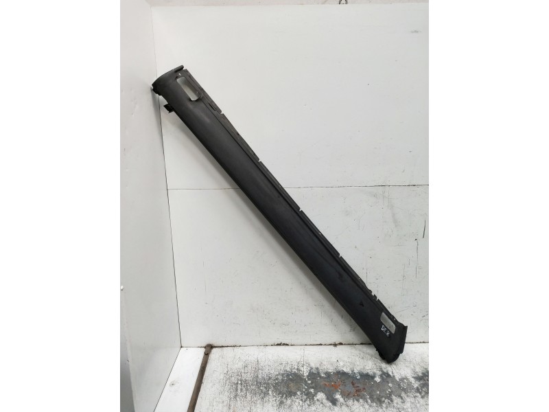 Recambio de faldon lateral para porsche cayenne (typ 92aa) diesel referencia OEM IAM   DERECHO