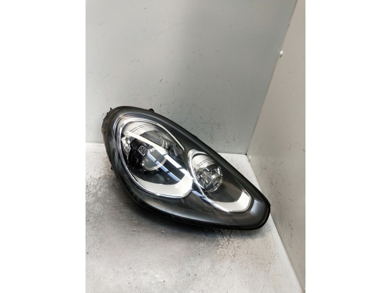 Recambio de faro derecho para porsche cayenne (typ 92aa) diesel referencia OEM IAM 7P5941752F 1ZT01174562 5DV00993200 5DF0101145