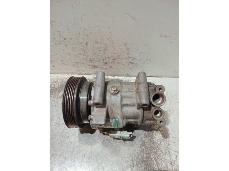 Recambio de compresor aire acondicionado para nissan micra (k12e) referencia OEM IAM 8200365787 SD6V12 