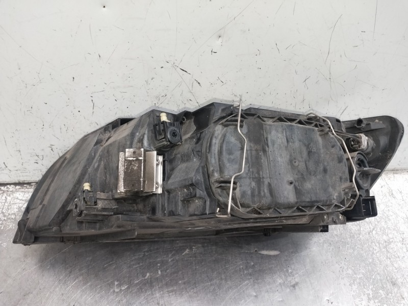 Recambio de faro derecho para volvo v50 familiar referencia OEM IAM 0301198274 30698890 