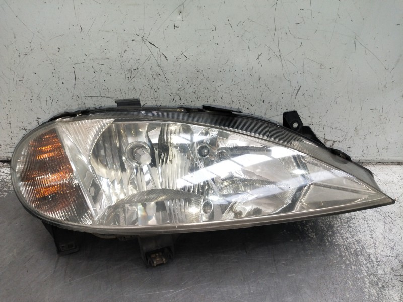 Recambio de faro derecho para renault megane i coupe fase 2 (da..) referencia OEM IAM 04HRCPL02A001A 7700427870Q 