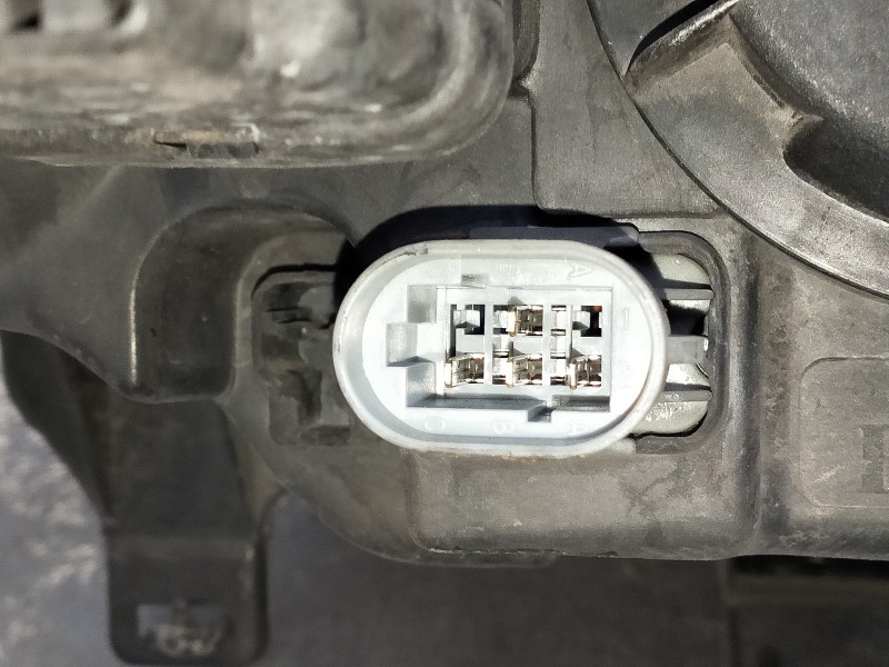 Recambio de faro izquierdo para renault megane i coupe fase 2 (da..) referencia OEM IAM 04HCRPL02A011A 7700427874G 