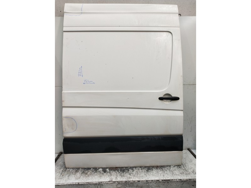 Recambio de puerta lateral corredera derecha para volkswagen crafter caja cerrada referencia OEM IAM  221CM X 151CM 5P