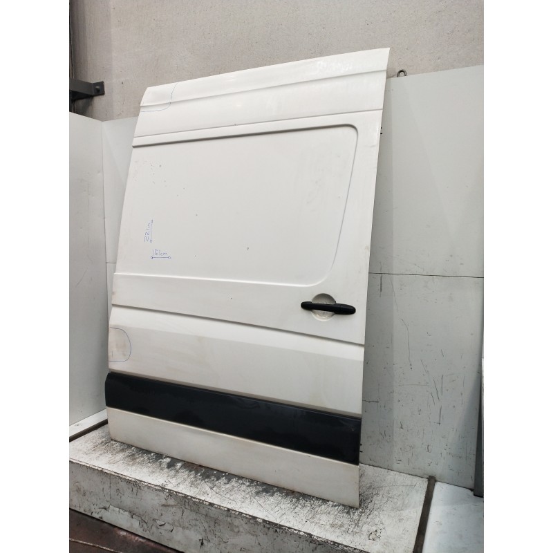 Recambio de puerta lateral corredera derecha para volkswagen crafter caja cerrada referencia OEM IAM  221CM X 151CM 5P