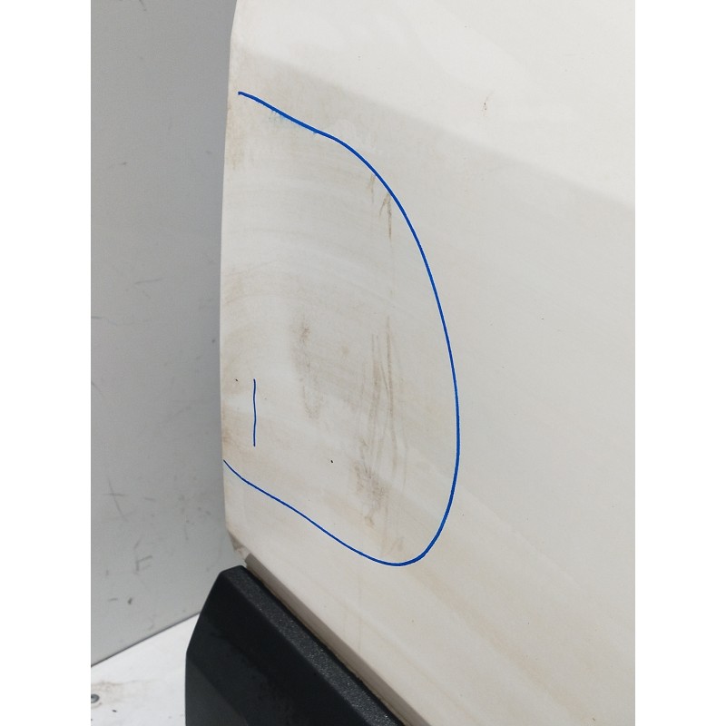 Recambio de puerta lateral corredera derecha para volkswagen crafter caja cerrada referencia OEM IAM  221CM X 151CM 5P