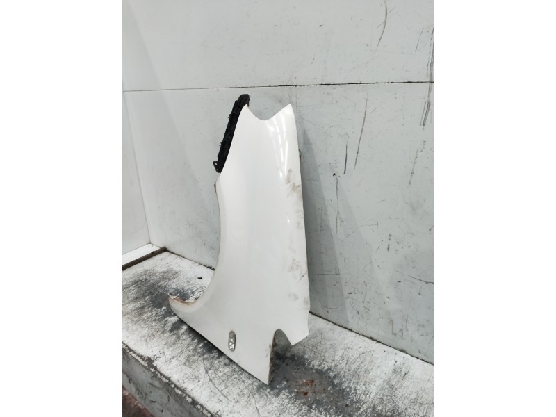 Recambio de aleta delantera izquierda para volkswagen caddy ka/kb (2k) referencia OEM IAM   