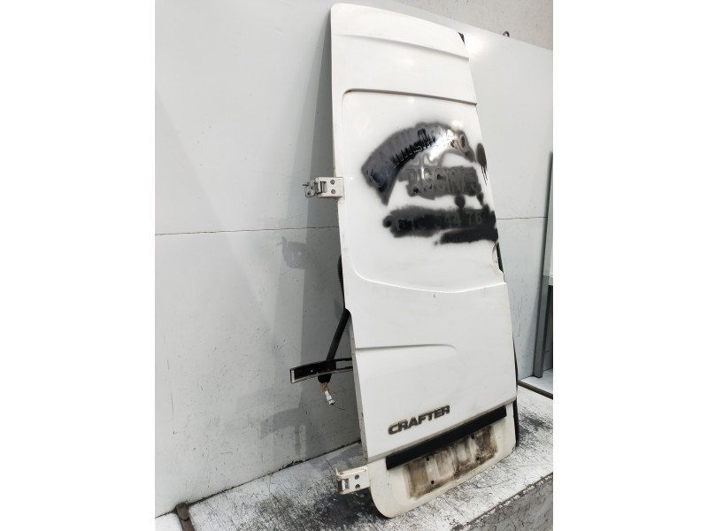 Recambio de puerta trasera izquierda para volkswagen crafter caja cerrada referencia OEM IAM   5P