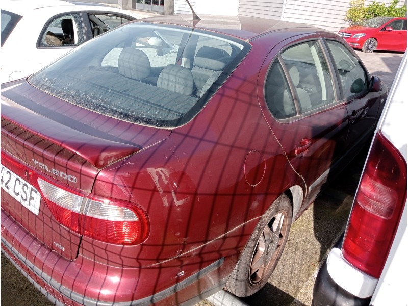 seat toledo (1m2) del año 2004