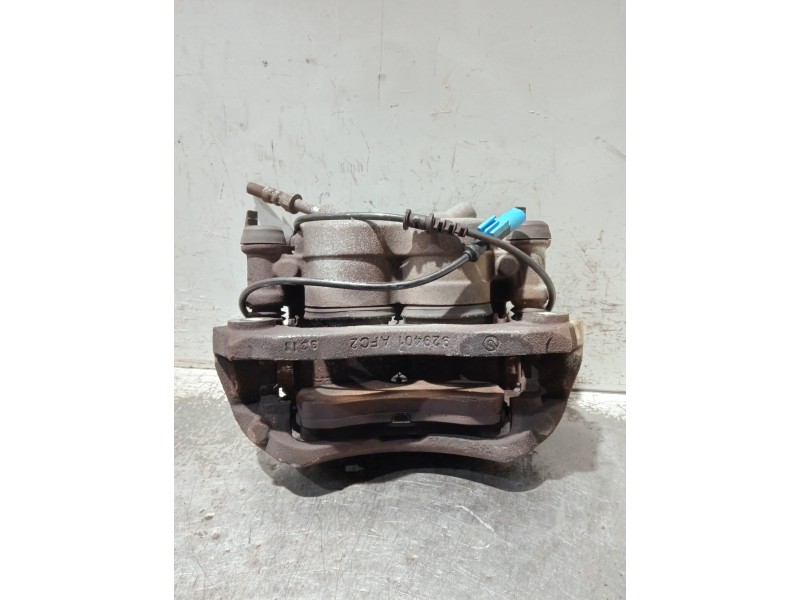Recambio de pinza freno delantera derecha para volkswagen crafter caja cerrada referencia OEM IAM 929302  