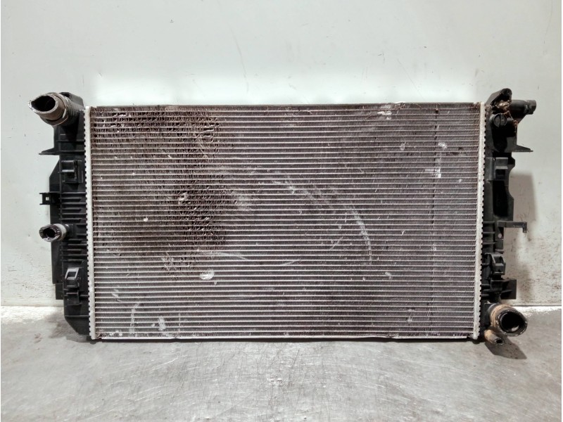 Recambio de radiador agua para volkswagen crafter caja cerrada referencia OEM IAM 9065000102 2E0121253A 988151J
