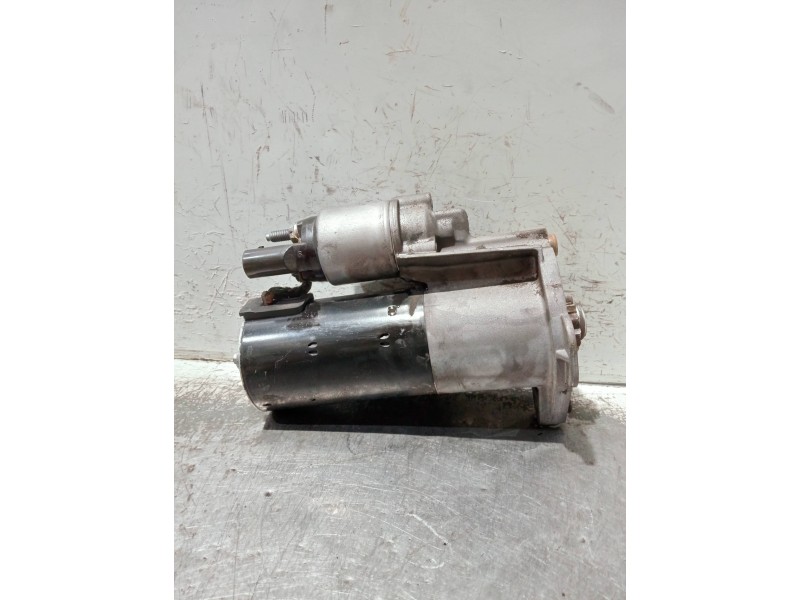Recambio de motor arranque para volkswagen crafter caja cerrada referencia OEM IAM 2H0911023K 9069061300 0001153019