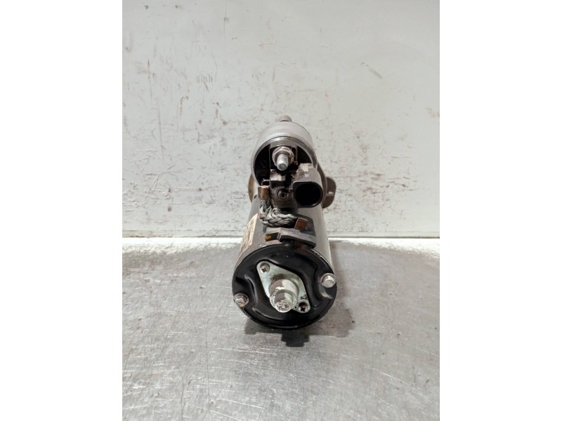 Recambio de motor arranque para volkswagen crafter caja cerrada referencia OEM IAM 2H0911023K 9069061300 0001153019