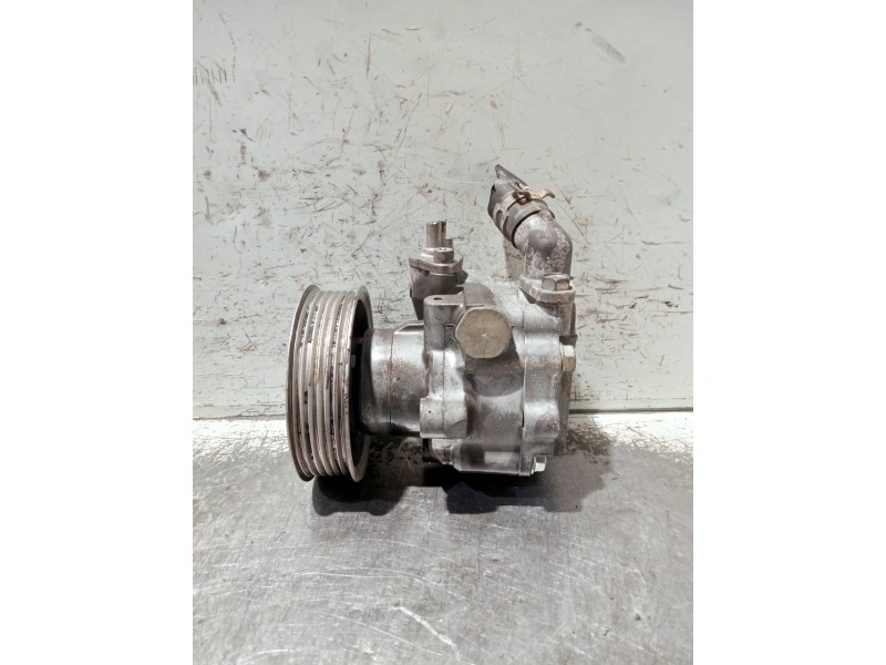 Recambio de bomba direccion para volkswagen crafter caja cerrada referencia OEM IAM 2E0422145B 9064660501 B4911041702
