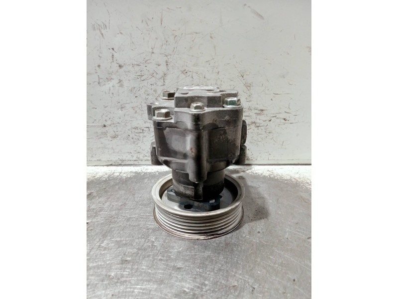 Recambio de bomba direccion para volkswagen crafter caja cerrada referencia OEM IAM 2E0422145B 9064660501 B4911041702