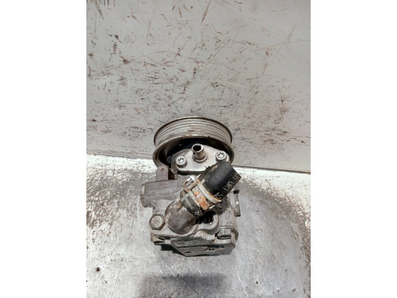 Recambio de bomba direccion para volkswagen crafter caja cerrada referencia OEM IAM 2E0422145B 9064660501 B4911041702