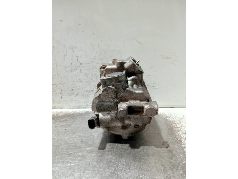 Recambio de compresor aire acondicionado para volkswagen crafter caja cerrada referencia OEM IAM 43710069603D DCP32045 