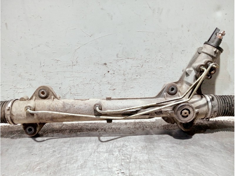 Recambio de cremallera direccion para volkswagen crafter caja cerrada referencia OEM IAM A9064601300 606279 