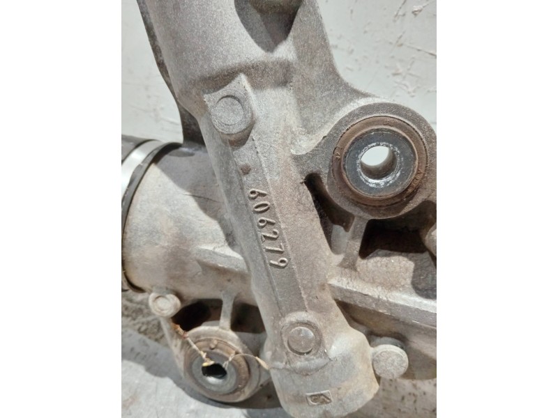 Recambio de cremallera direccion para volkswagen crafter caja cerrada referencia OEM IAM A9064601300 606279 