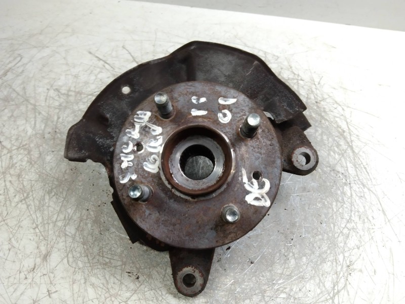 Recambio de mangueta delantera derecha para kia shuma ii 1.6 cat referencia OEM IAM   