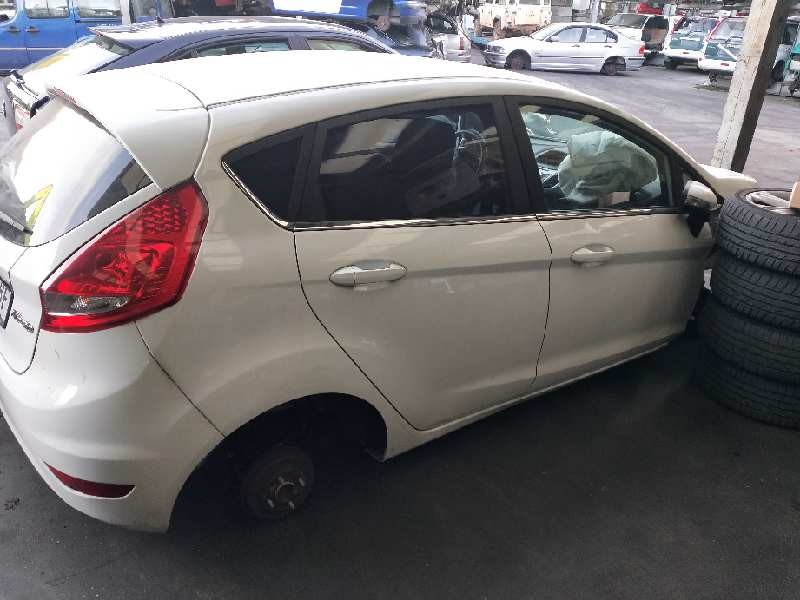 ford fiesta (cb1) del año 2010