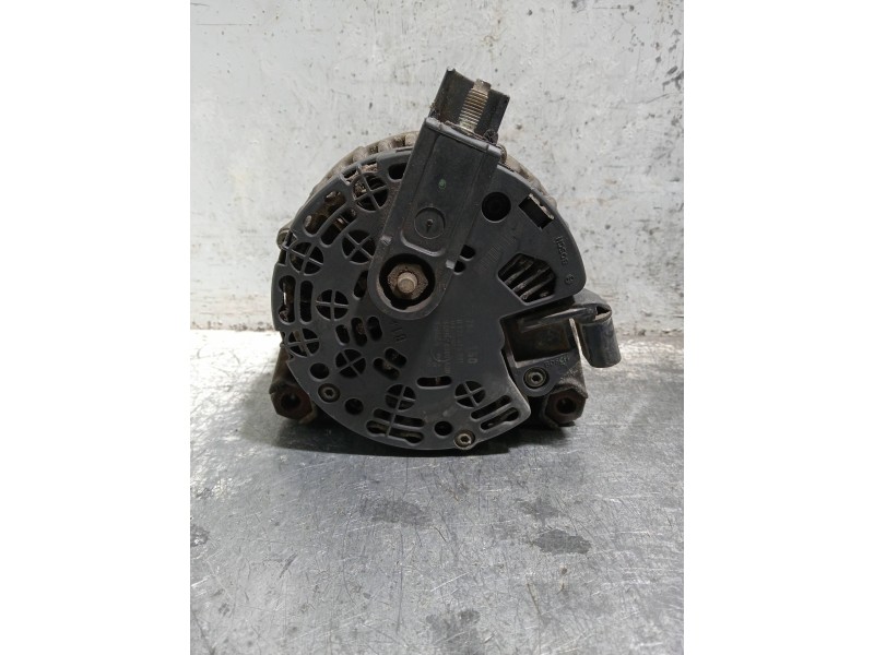 Recambio de alternador para land rover freelander (lr2) 2.2 td4 referencia OEM IAM 0121615021 6G9N10300ADB 