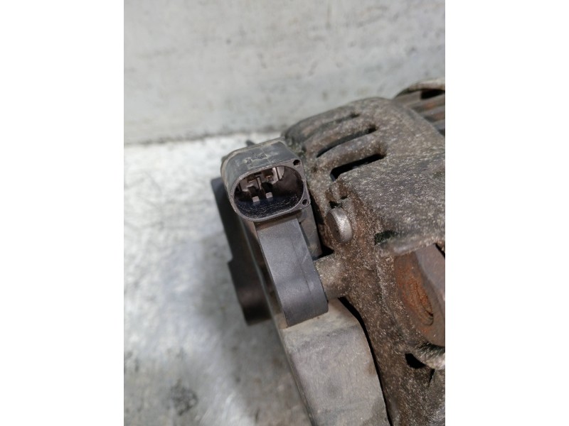Recambio de alternador para land rover freelander (lr2) 2.2 td4 referencia OEM IAM 0121615021 6G9N10300ADB 