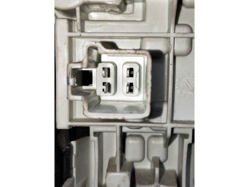 Recambio de piloto trasero izquierdo para volvo v50 familiar referencia OEM IAM   