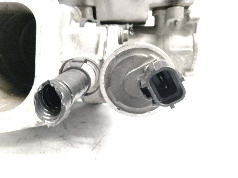 Recambio de caja mariposa para jaguar s-type 4.0 v8 32v cat referencia OEM IAM XR8UBM005696B 070199 