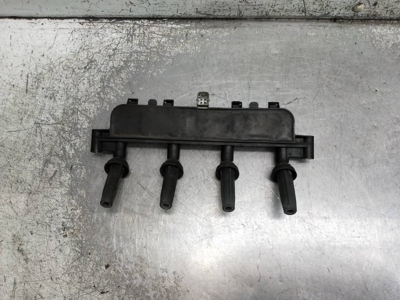 Recambio de bobina encendido para toyota avensis wagon (t25) referencia OEM IAM 154302 9356884980 