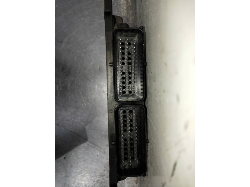 Recambio de centralita motor uce para renault clio ii fase i (b/cbo) referencia OEM IAM 8200150546 20364 7700105955