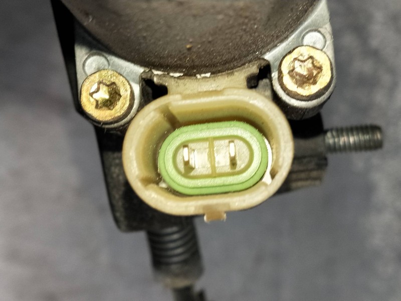 Recambio de elevalunas delantero izquierdo para renault clio ii fase i (b/cbo) referencia OEM IAM 130821690  5P