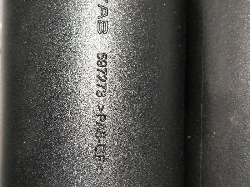 Recambio de amortiguadores maletero / porton para porsche cayenne (typ 92aa) diesel referencia OEM IAM 945254 597273 