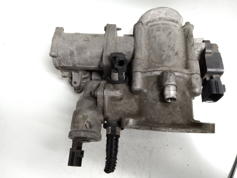 Recambio de caja mariposa para jaguar s-type 4.0 v8 32v cat referencia OEM IAM XR8UBM005696B 070199 