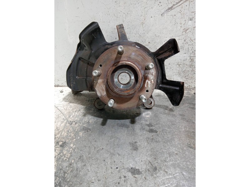 Recambio de mangueta delantera derecha para hyundai ix20 referencia OEM IAM   