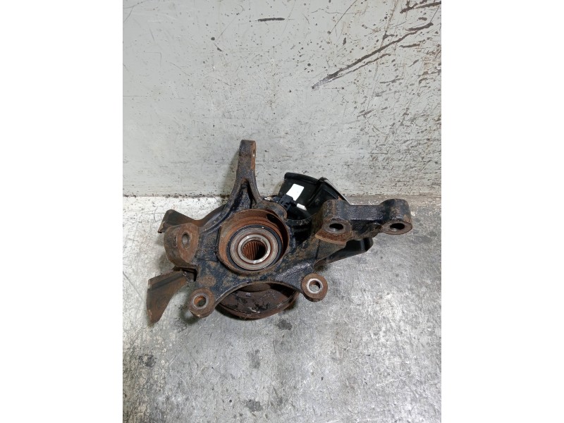 Recambio de mangueta delantera derecha para hyundai ix20 referencia OEM IAM   