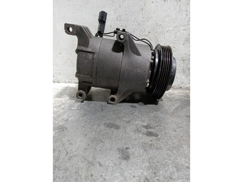 Recambio de compresor aire acondicionado para hyundai ix20 referencia OEM IAM F500YN9CA02  