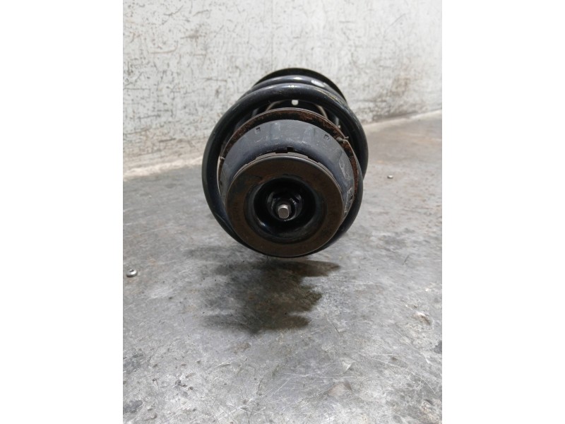 Recambio de amortiguador delantero izquierdo para hyundai ix20 referencia OEM IAM 546501K100  