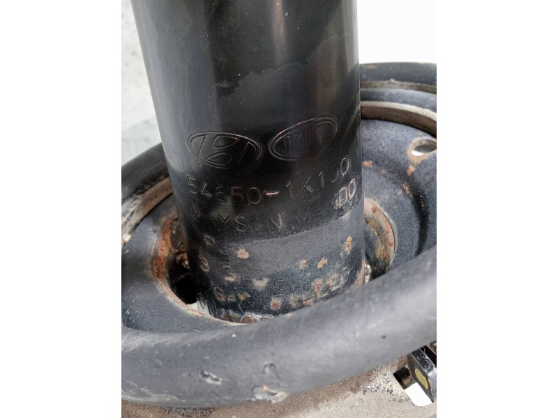 Recambio de amortiguador delantero derecho para hyundai ix20 referencia OEM IAM 546601K100  