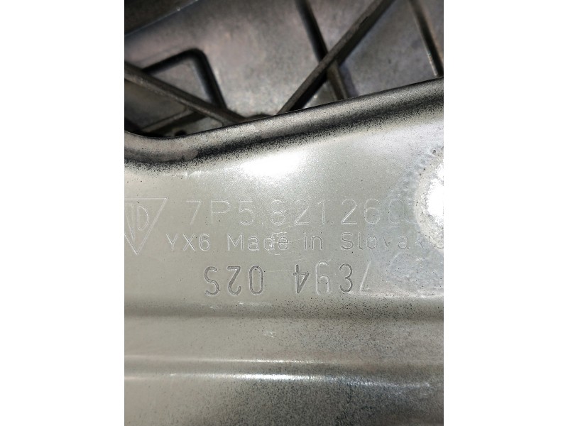 Recambio de soporte faro derecho para porsche cayenne (typ 92aa) diesel referencia OEM IAM 7P5821260  