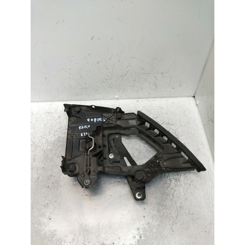 Recambio de soporte faro izquierdo para porsche cayenne (typ 92aa) diesel referencia OEM IAM 7P5821259  